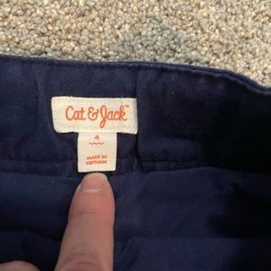 Cat and Jack size 4 skirt